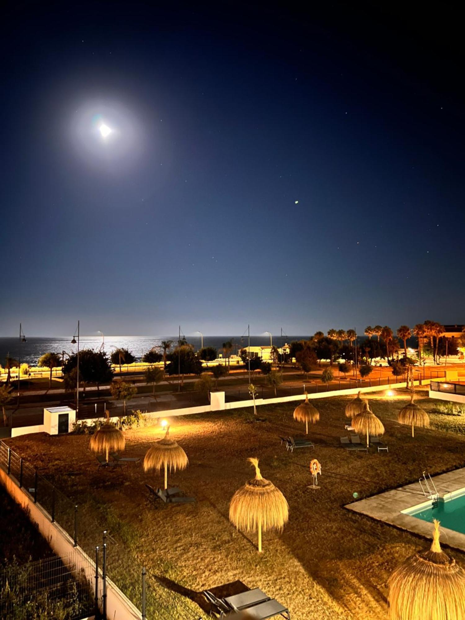 Apartamento En Valle-Niza, Almayate, Benajarafe, Torre Del Mar A 50 Metros De La Playa マラガ エクステリア 写真